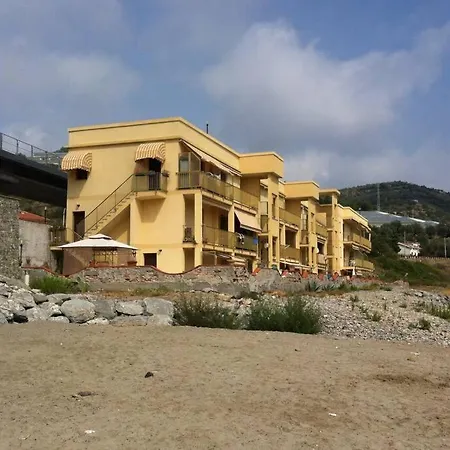 Delizioso Monolocale Direttamente Sulla Spiaggia Lejlighed San Lorenzo al Mare